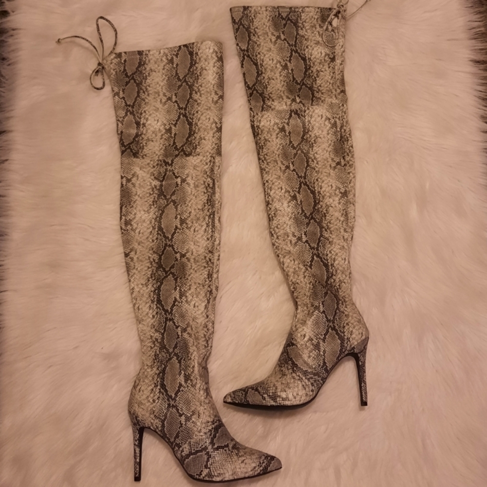Snake Skin Over the Knee Leather Stiletto Boots - Picture 14 of 16